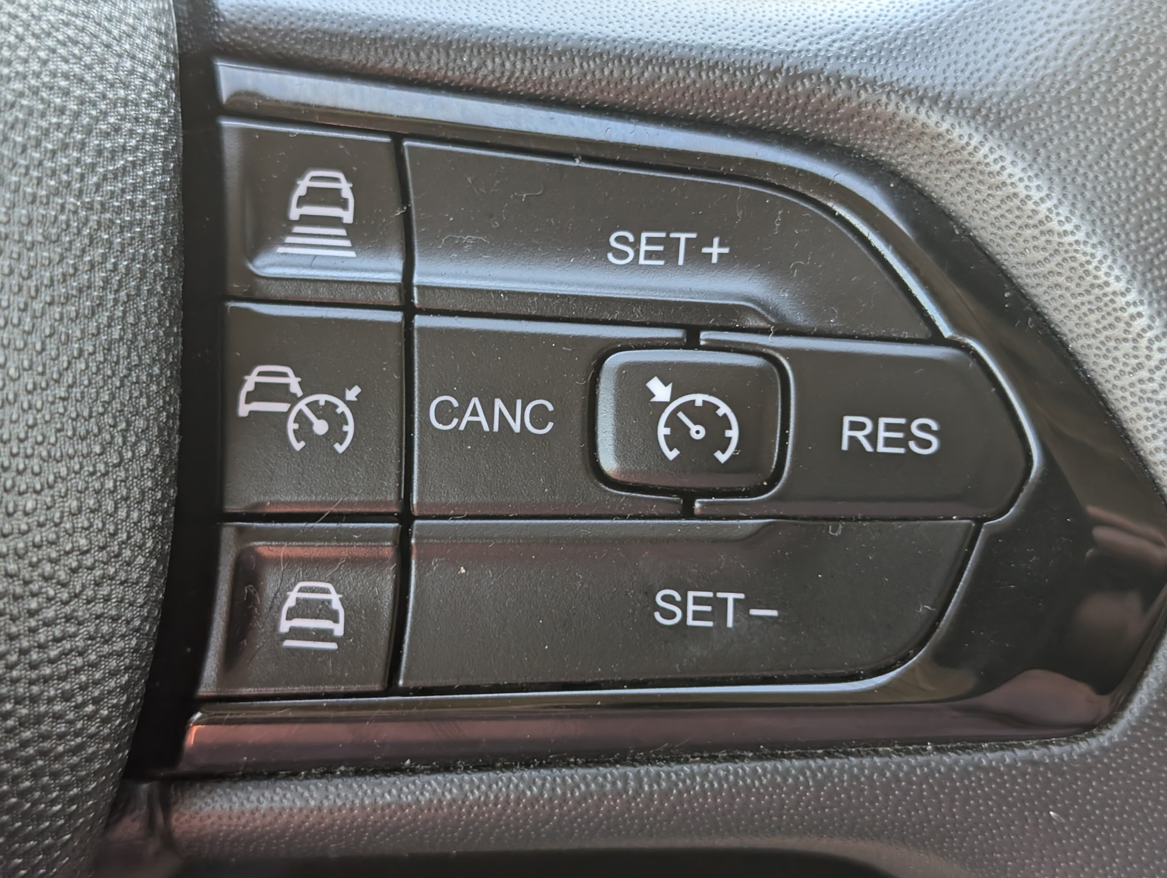 Used 2025 RAM ProMaster 3500 w/ Convenience Group FWD image 8