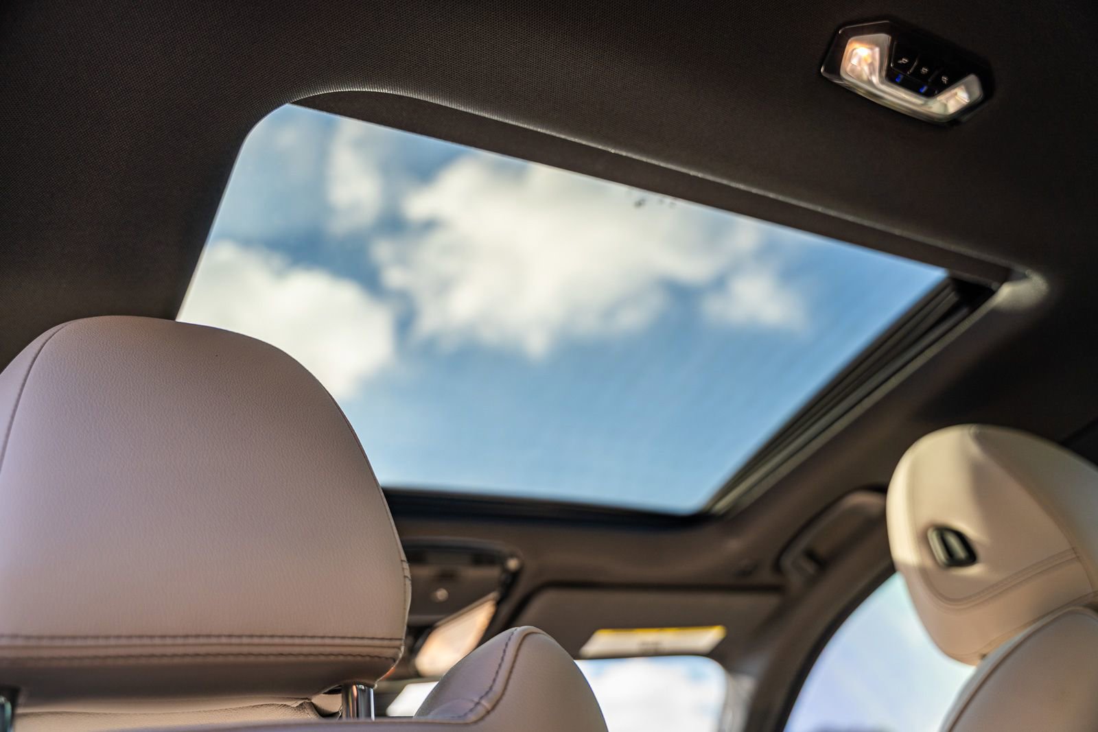 Used 2021 BMW M340i w/ Premium Package image 35