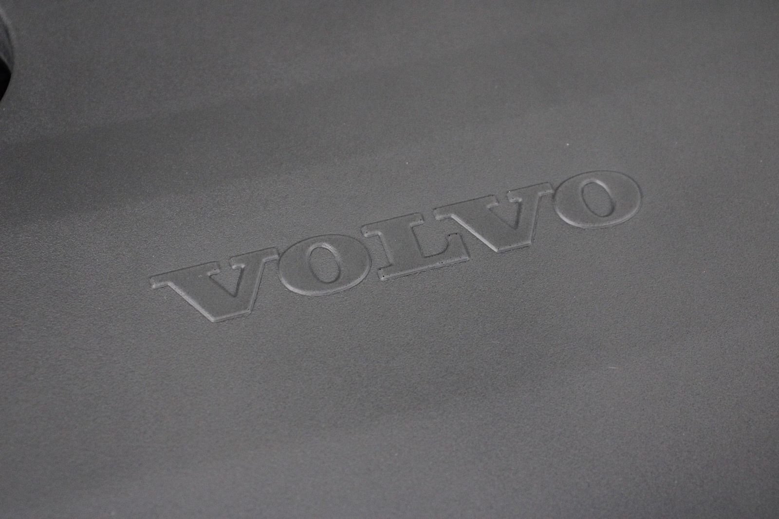 Certified 2026 Volvo XC90 B6 Plus w/ Protection Package Premier AWD/4WD image 25