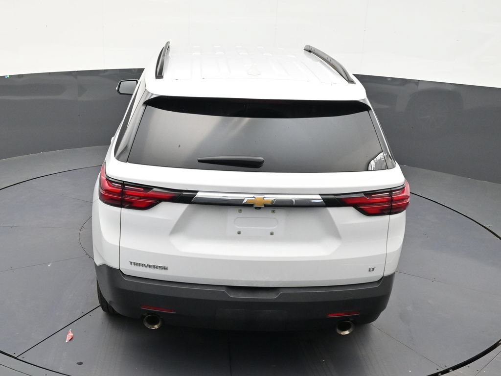 Used 2023 Chevrolet Traverse LT FWD image 14