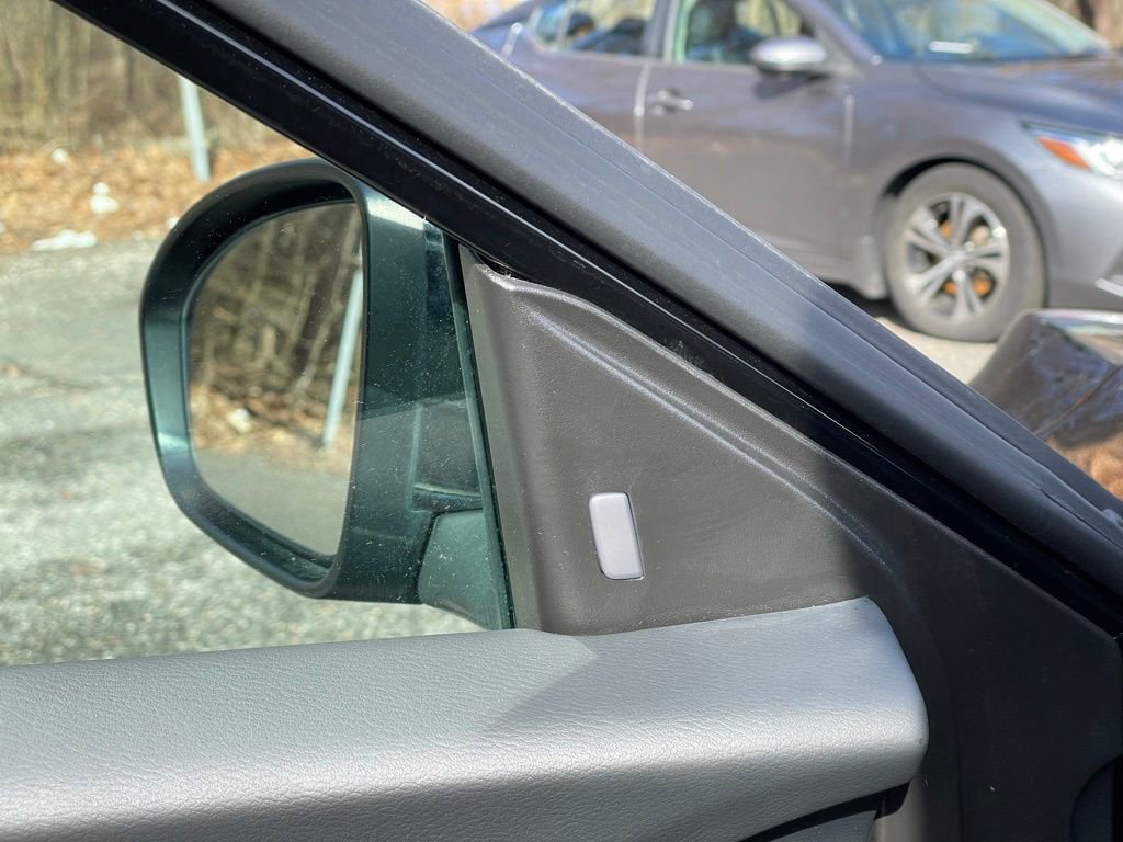 Certified 2023 Nissan Sentra S FWD image 13
