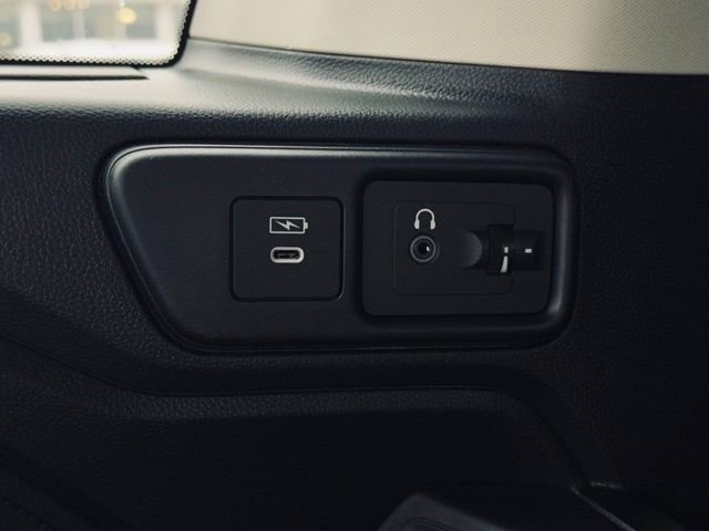 New 2026 Honda Odyssey Touring image 24