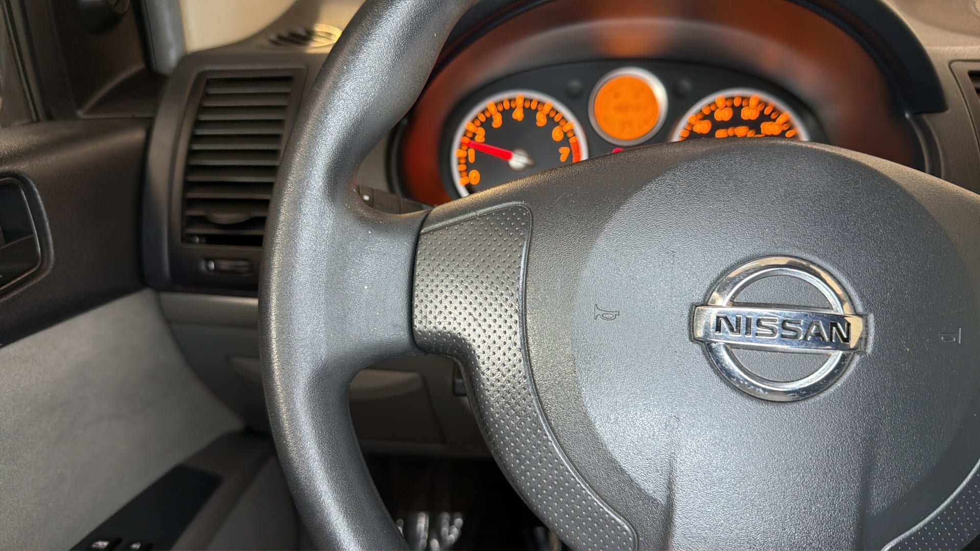 Used 2009 Nissan Sentra 2.0 FE+ FWD image 26
