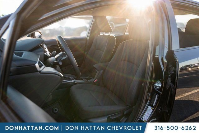 Used 2024 Toyota Corolla LE image 18