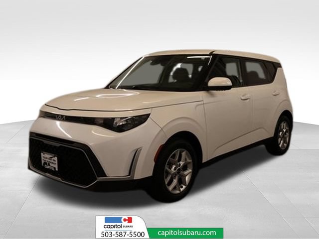Used 2023 Kia Soul LX w/ LX Technology Package FWD image 6
