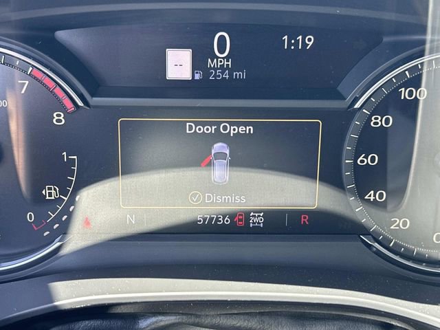 Certified 2023 Cadillac XT5 Premium Luxury AWD/4WD image 37