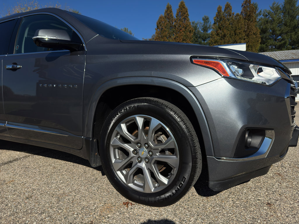 Used 2020 Chevrolet Traverse Premier image 16
