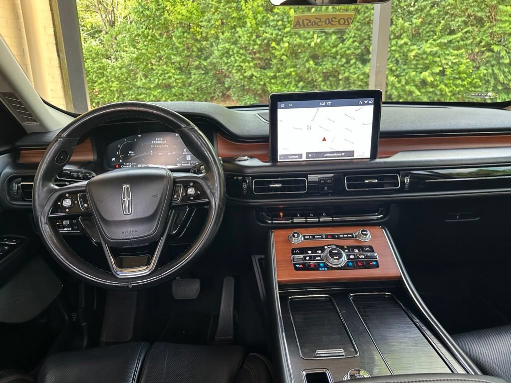 Used 2020 Lincoln Aviator Reserve w/ Equipment Group 201A AWD/4WD image 15