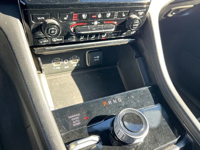 Used 2024 Jeep Grand Cherokee L Limited w/ Luxury Tech Group II image 21