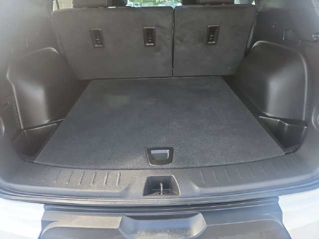 Used 2024 Chevrolet Blazer LT FWD image 22