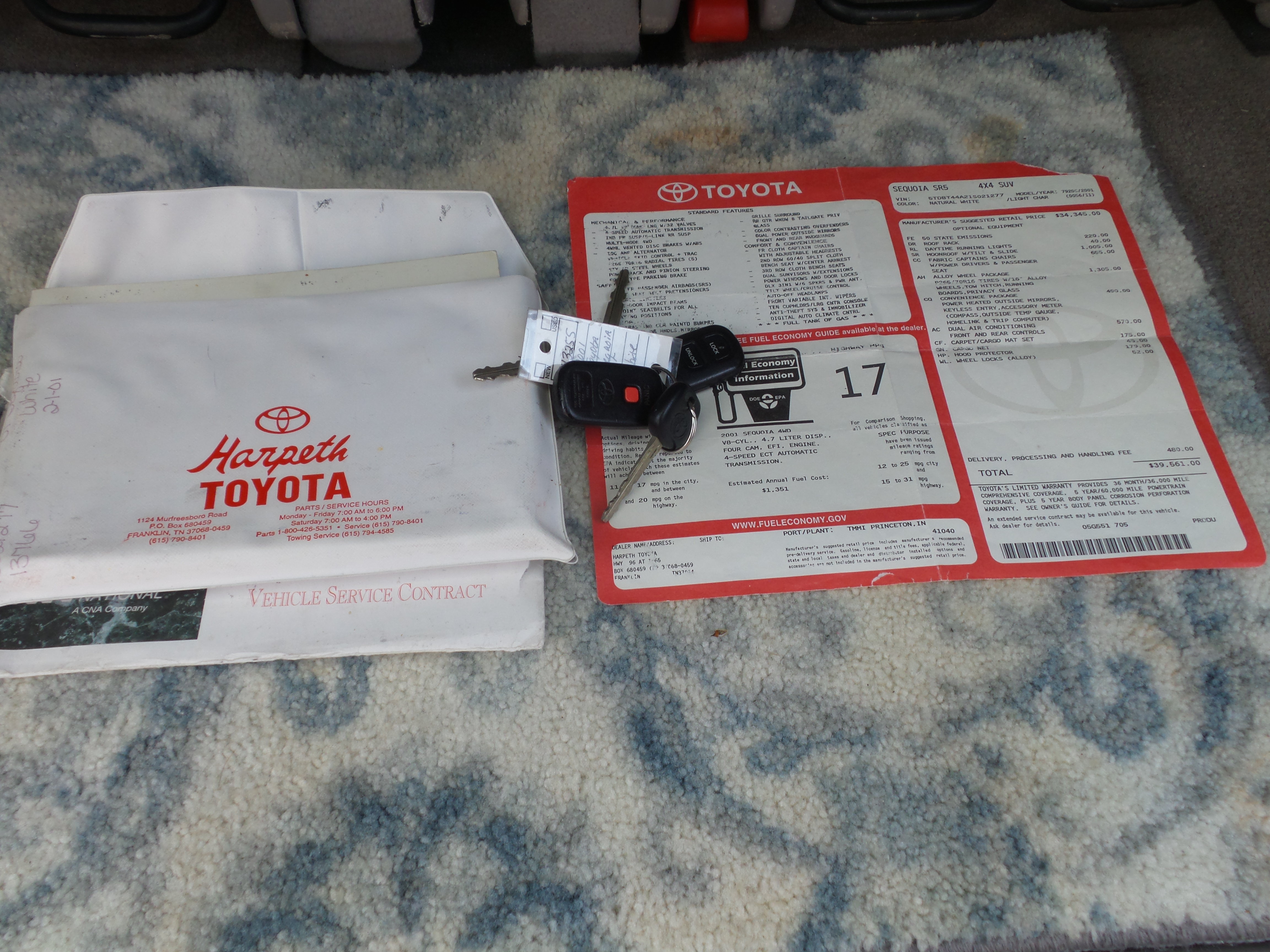 Used 2001 Toyota Sequoia SR5 AWD/4WD image 59
