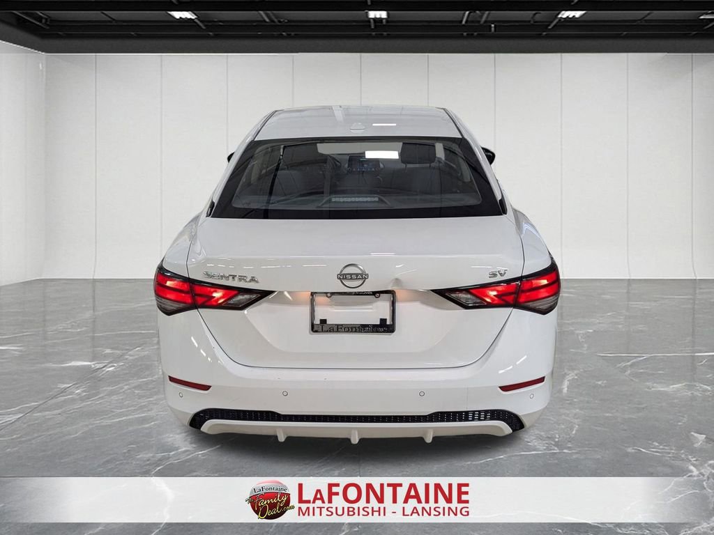 Used 2024 Nissan Sentra SV image 4