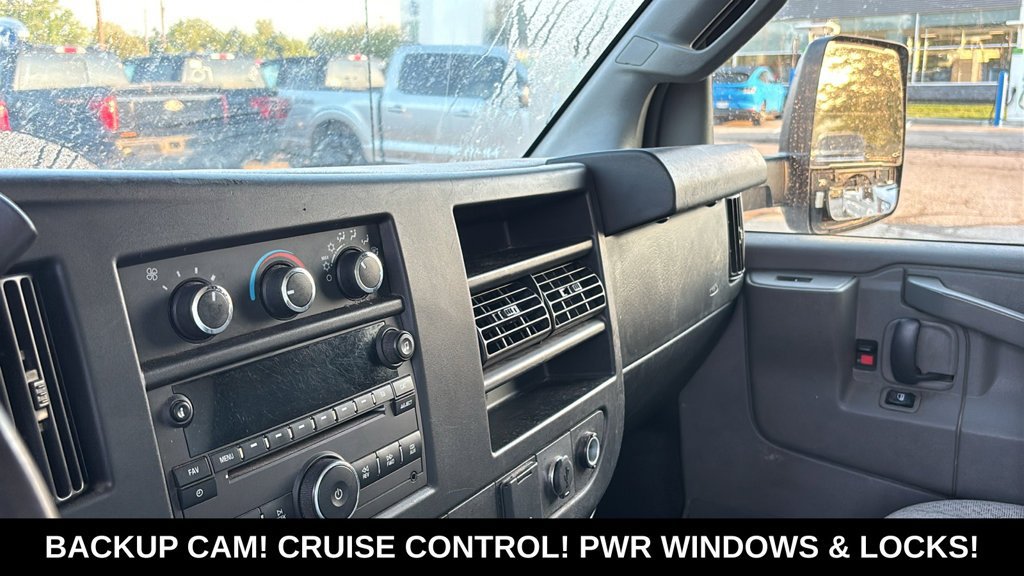 Used 2020 Chevrolet Express 3500 Extended w/ Power Convenience Package RWD image 9