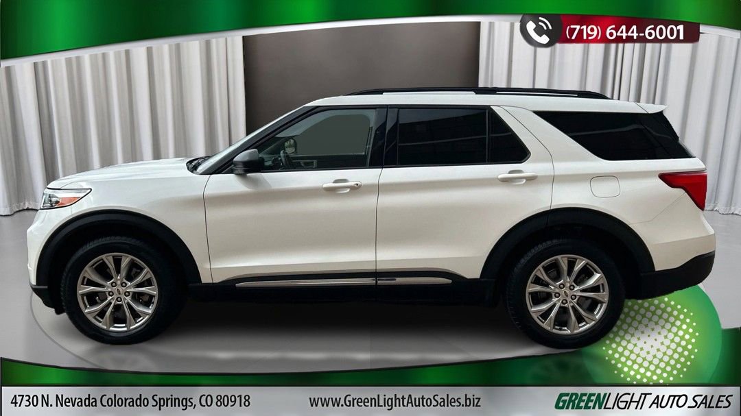 Used 2020 Ford Explorer XLT w/ Equipment Group 202A image 2