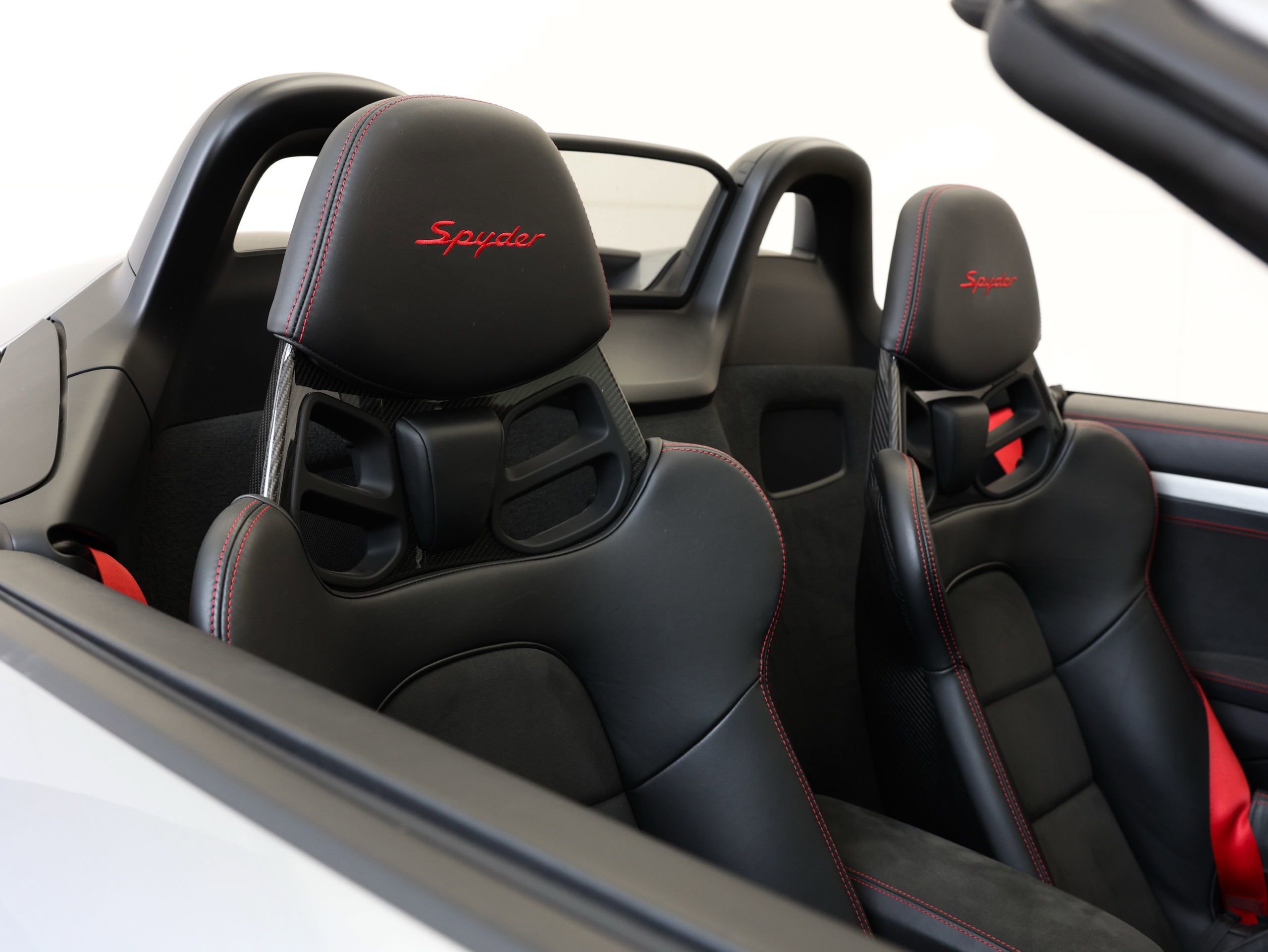 Used 2022 Porsche 718 Boxster Spyder image 5