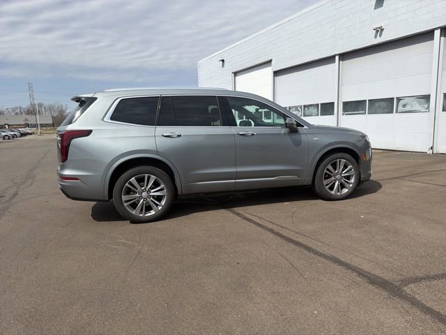 Used 2023 Cadillac XT6 Premium Luxury w/ Technology Package image 6