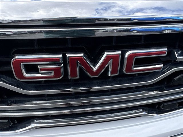 Used 2023 GMC Sierra 1500 SLT w/ SLT Premium Package image 30