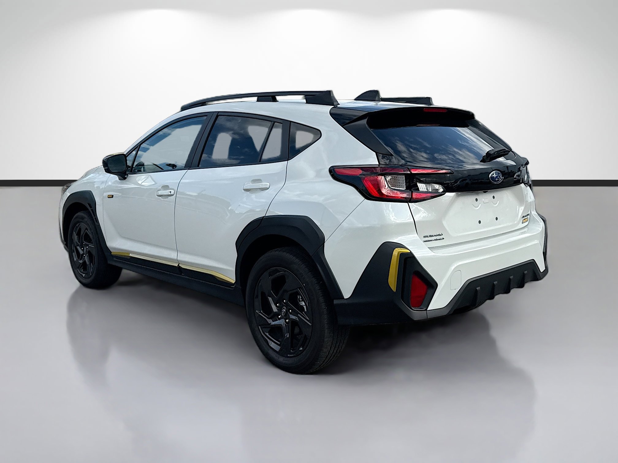 Used 2025 Subaru Crosstrek 2.5i Sport AWD/4WD image 5