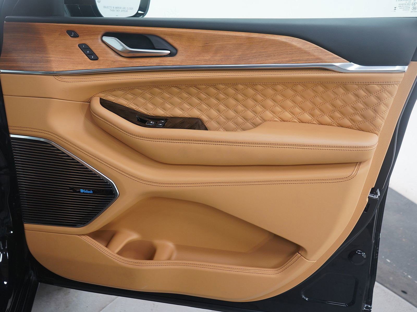 Used 2023 Jeep Grand Cherokee L Summit image 14