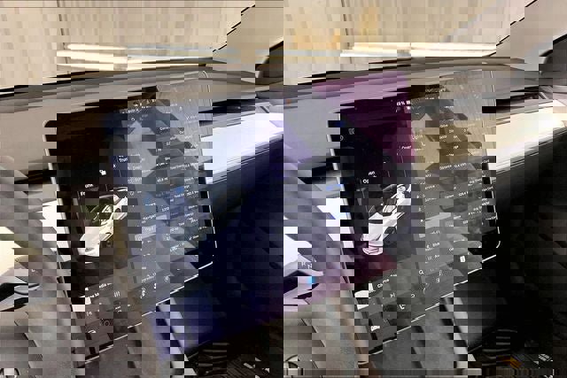 Used 2021 Tesla Model 3 Standard Range Plus RWD image 24