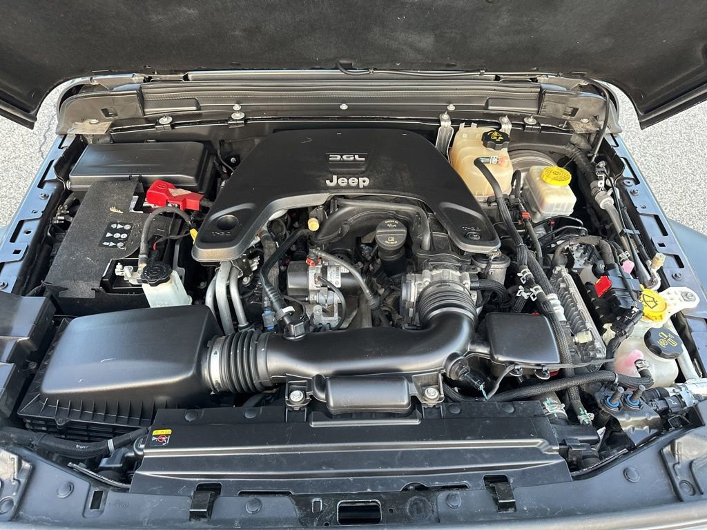 Used 2021 Jeep Wrangler Unlimited Sport image 28