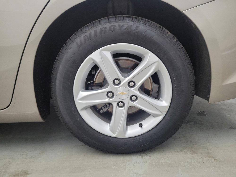Used 2022 Chevrolet Malibu LT FWD image 31