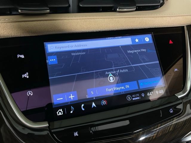 Used 2024 Cadillac XT6 Sport w/ Platinum Package image 11