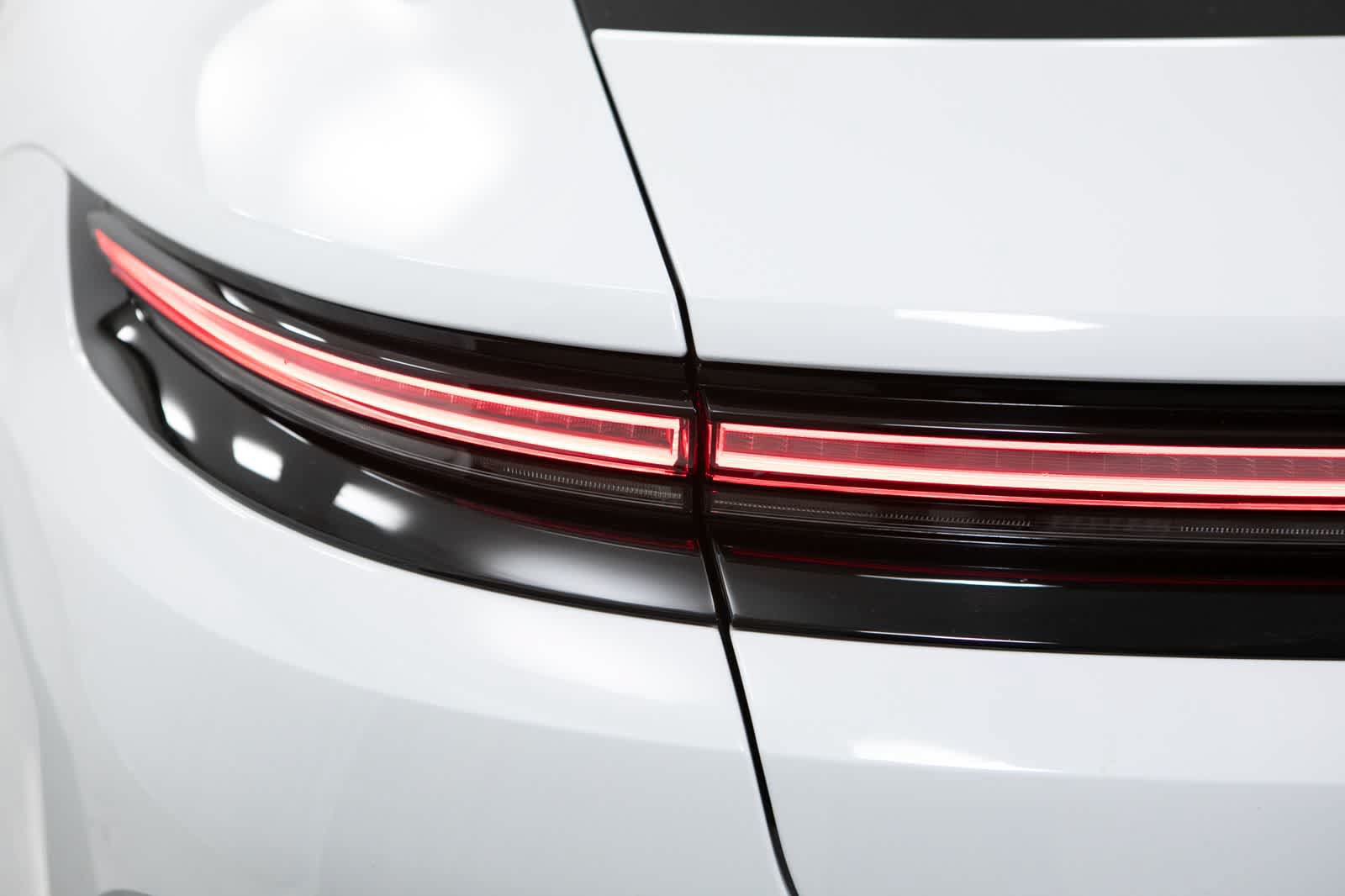 New 2026 Porsche Panamera 4 AWD/4WD image 18