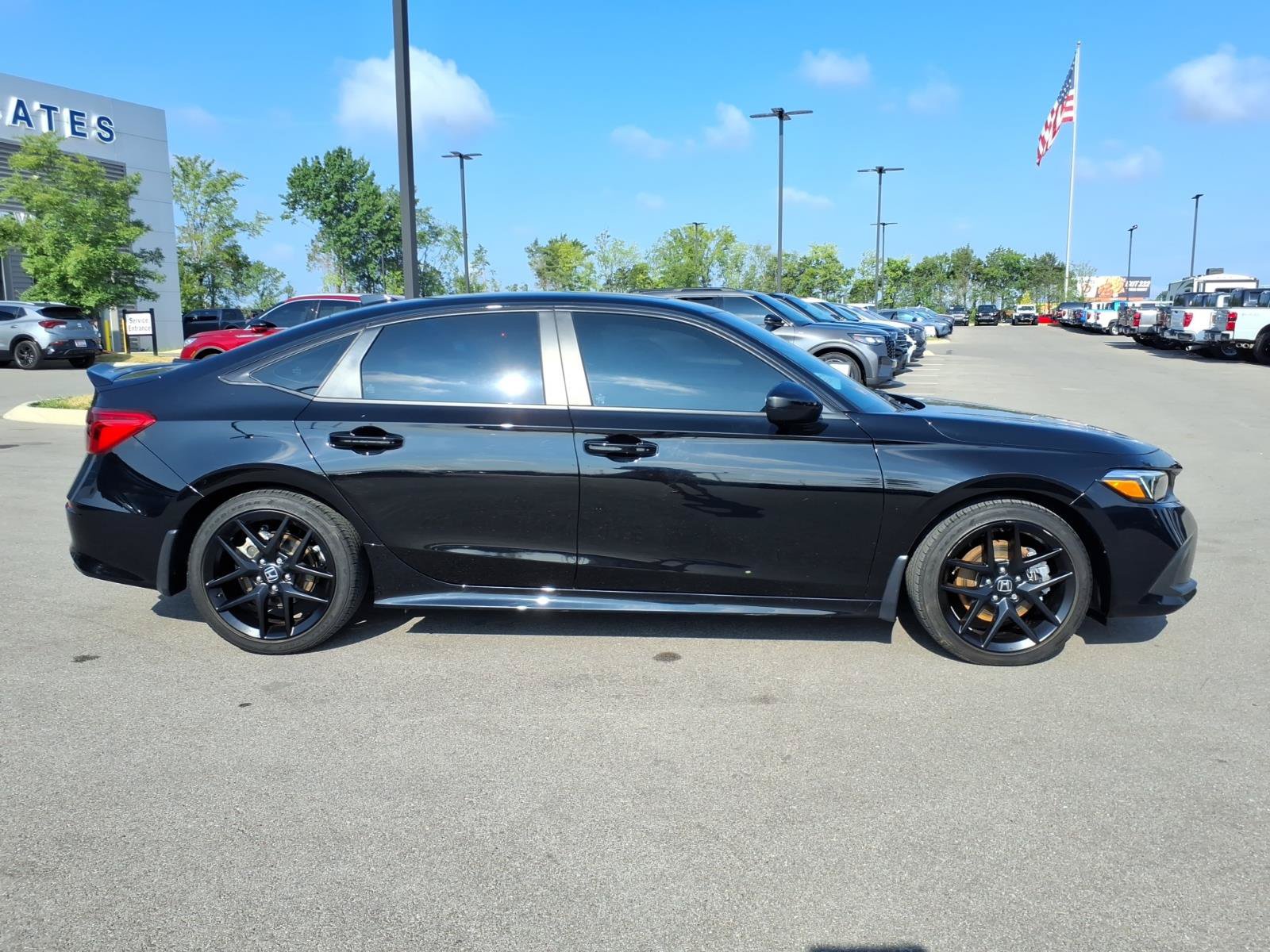 Used 2024 Honda Civic Si image 2