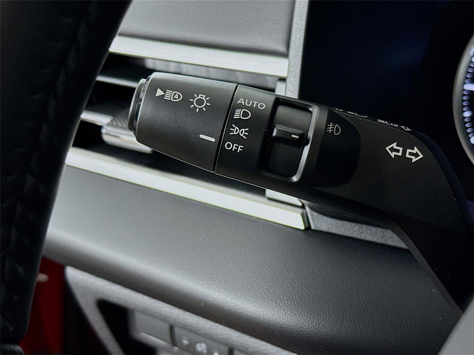 New 2026 Mitsubishi Outlander SE image 5