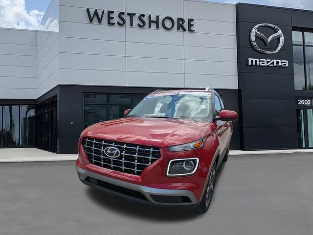 Used 2022 Hyundai Venue Limited FWD image 7