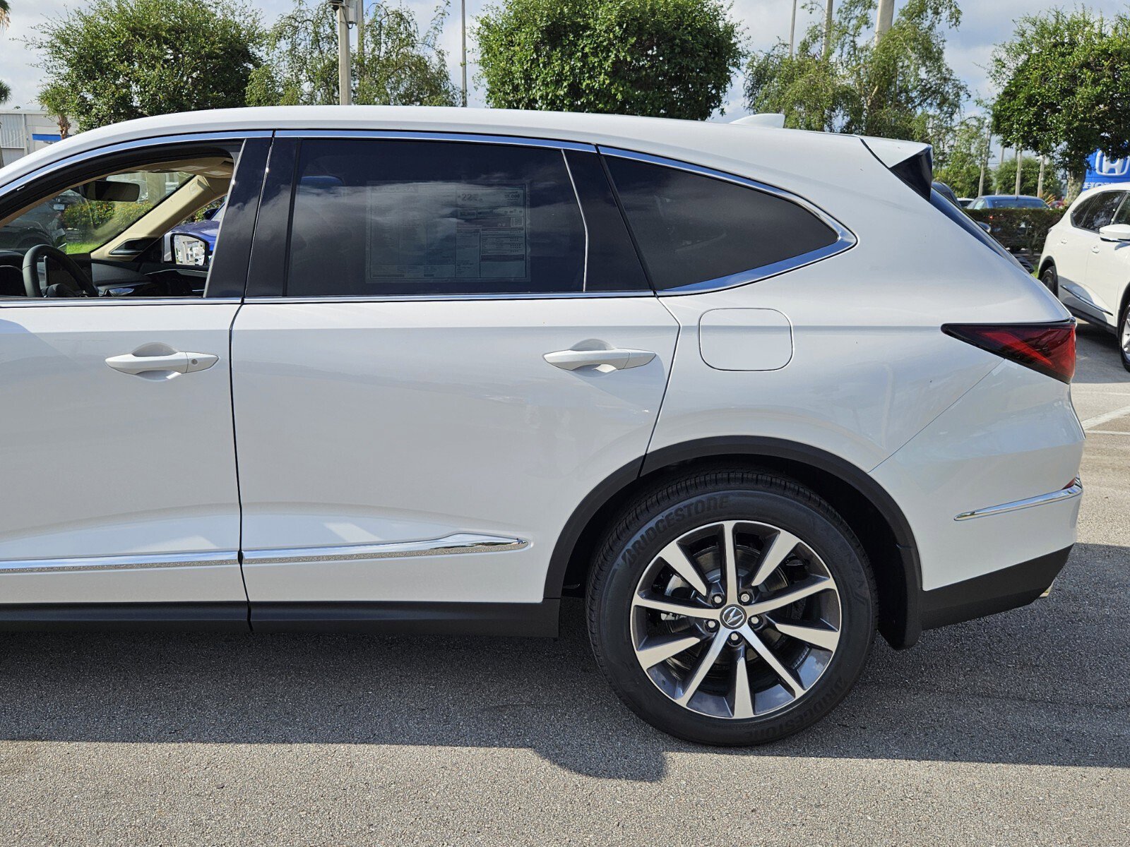 New 2025 Acura MDX FWD w/ Technology Package image 7
