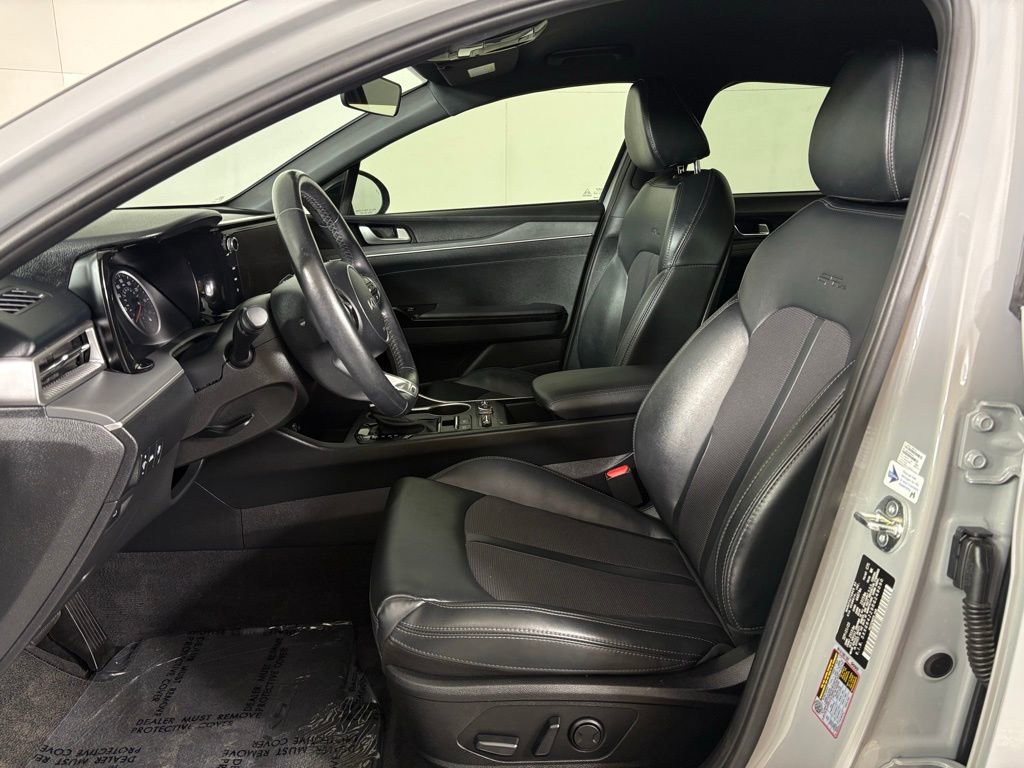 Used 2024 Kia K5 GT-Line w/ GT-Line Premium Package image 16
