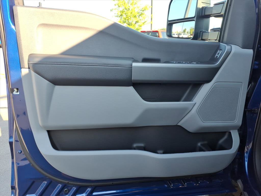 New 2026 Ford F250 XL w/ STX Appearance Package AWD/4WD image 11
