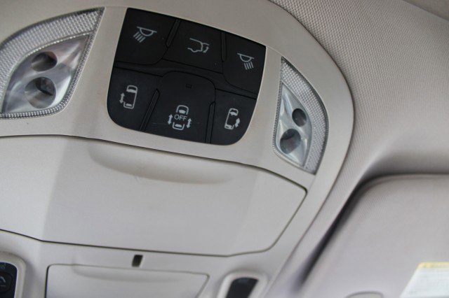 Used 2018 Chrysler Pacifica Limited w/ Advanced Safetytec Group image 39