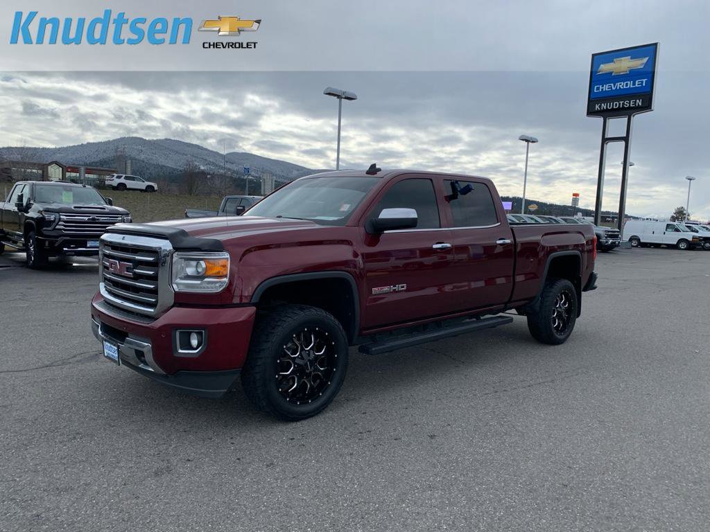 Used 2016 GMC Sierra 2500 SLT w/ All-Terrain HD Package image 3