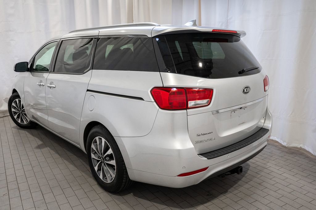 Used 2015 Kia Sedona SX image 4
