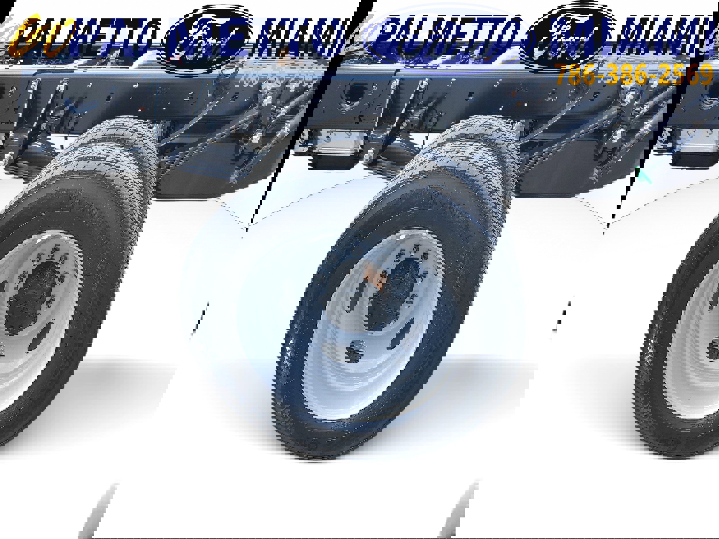 New 2026 Ford F550 2WD Regular Cab Super Duty w/ XL Chrome Package image 5