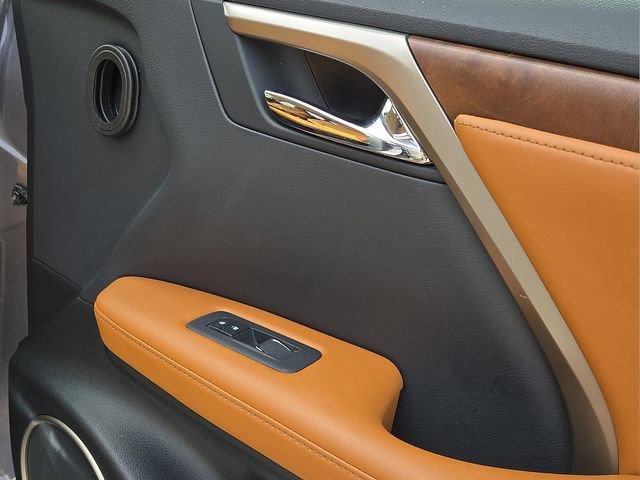 Used 2022 Lexus RX 350L 350L w/ Premium Package image 13