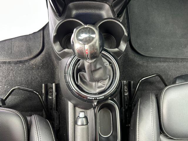 Used 2015 MINI Cooper S image 13