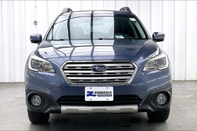 Used 2017 Subaru Outback 2.5i Limited AWD/4WD image 3
