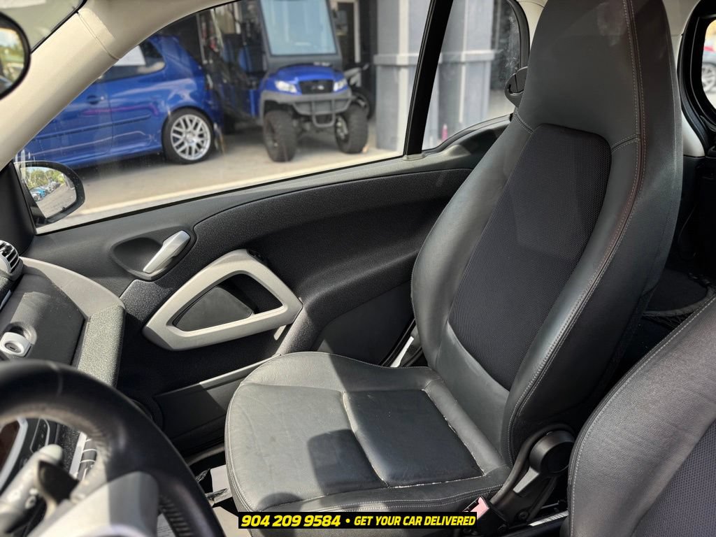 Used 2008 smart fortwo Coupe RWD image 15