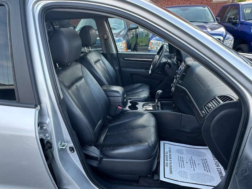 Used 2009 Hyundai Santa Fe SE AWD/4WD image 20
