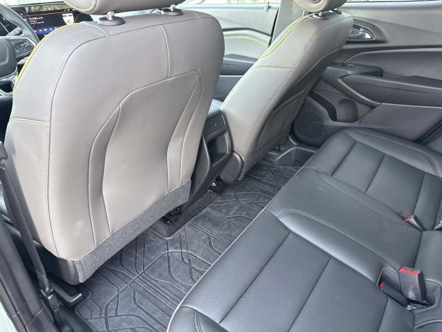 Used 2024 Chevrolet Trax ACTIV w/ Sunroof Package FWD image 24