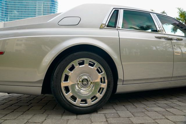 Used 2013 Rolls-Royce Phantom Sedan image 31