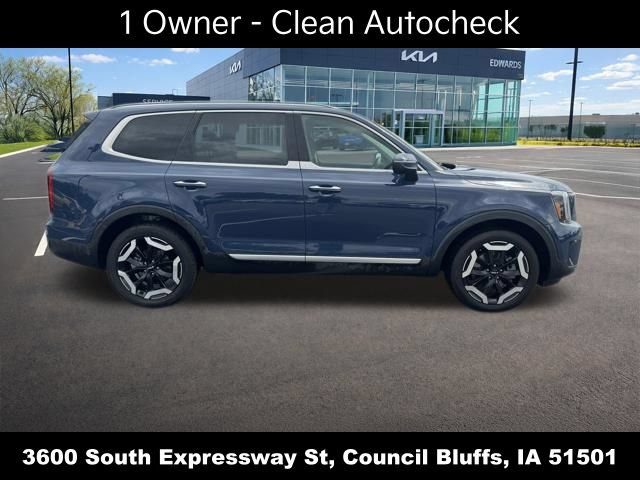Used 2025 Kia Telluride S AWD/4WD image 2