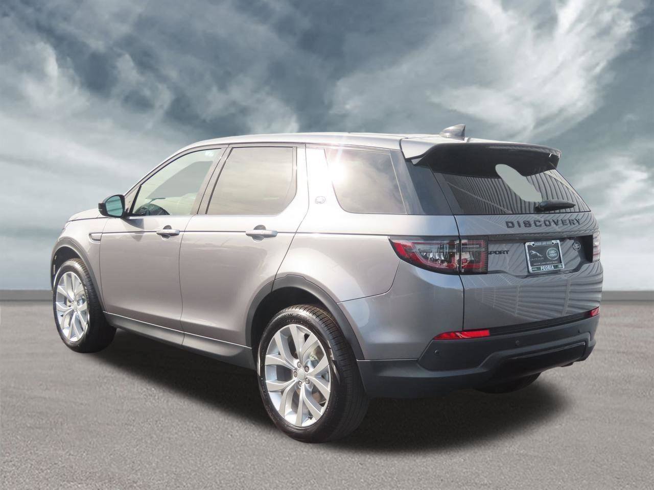 Certified 2023 Land Rover Discovery Sport SE AWD/4WD image 2