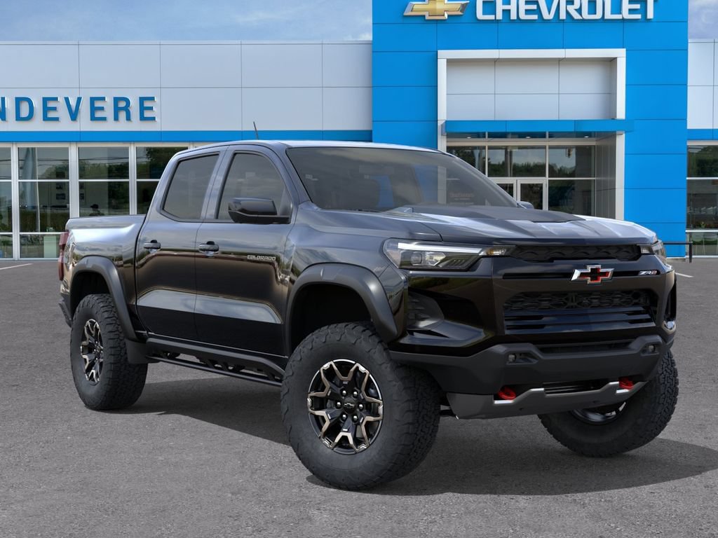 New 2026 Chevrolet Colorado ZR2 w/ Technology Package AWD/4WD image 9