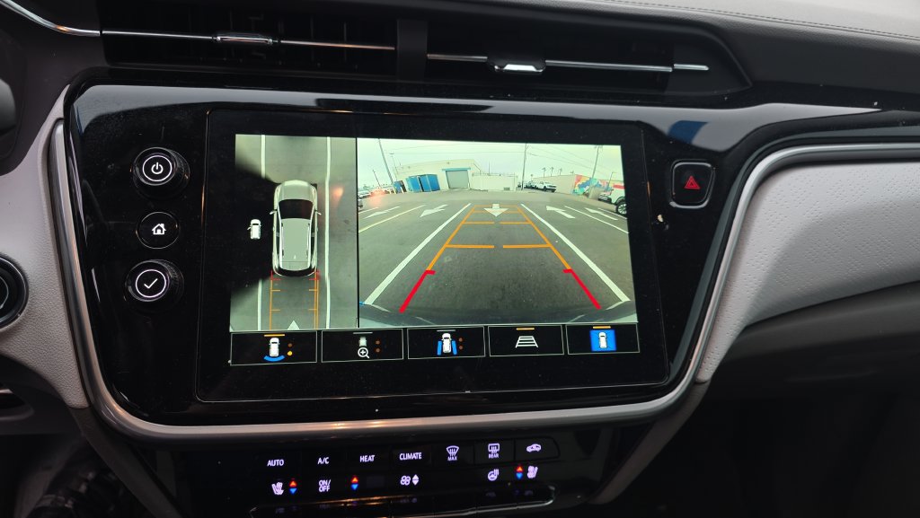 Used 2023 Chevrolet Bolt EUV Premier w/ Sun & Sound Package FWD image 22