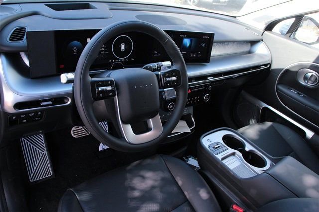 New 2026 Hyundai Ioniq 9 Calligraphy image 8